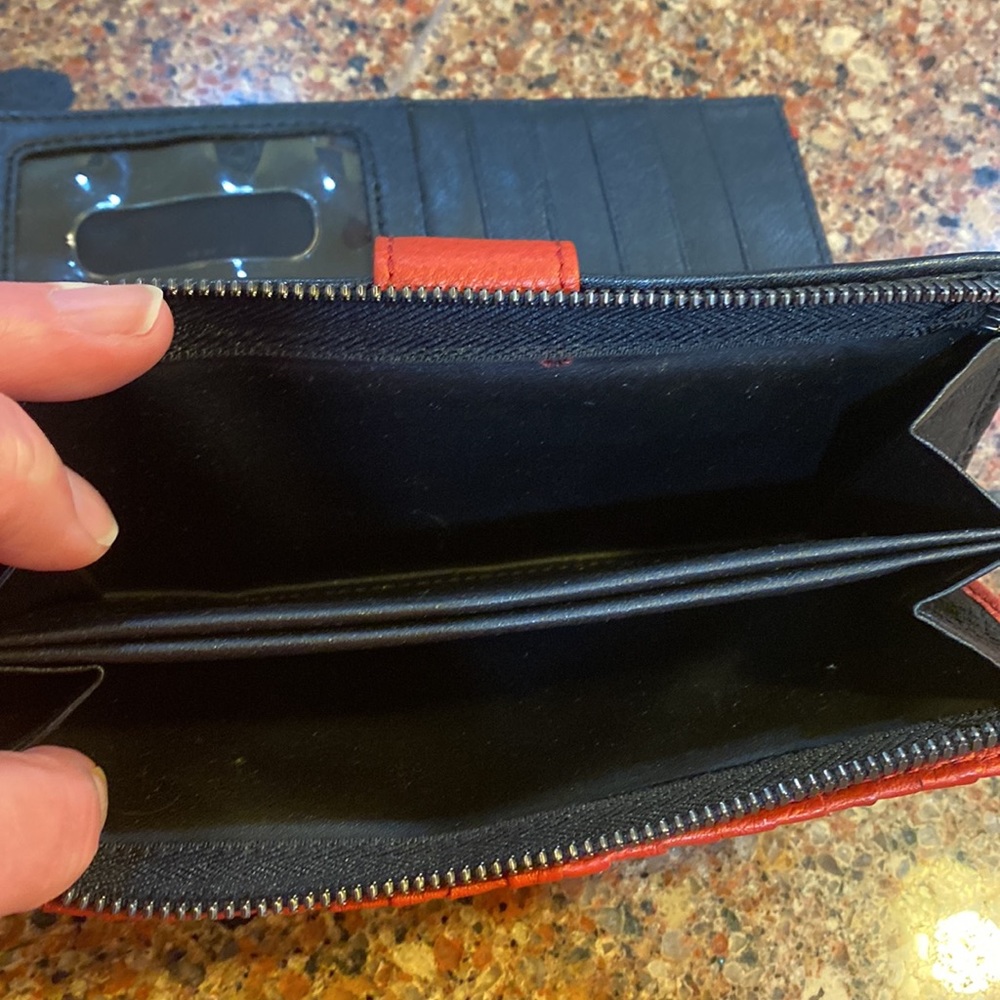 *****PRICE DROP***** NWOT LODIS LEATHER WALLET - Picture 7 of 7